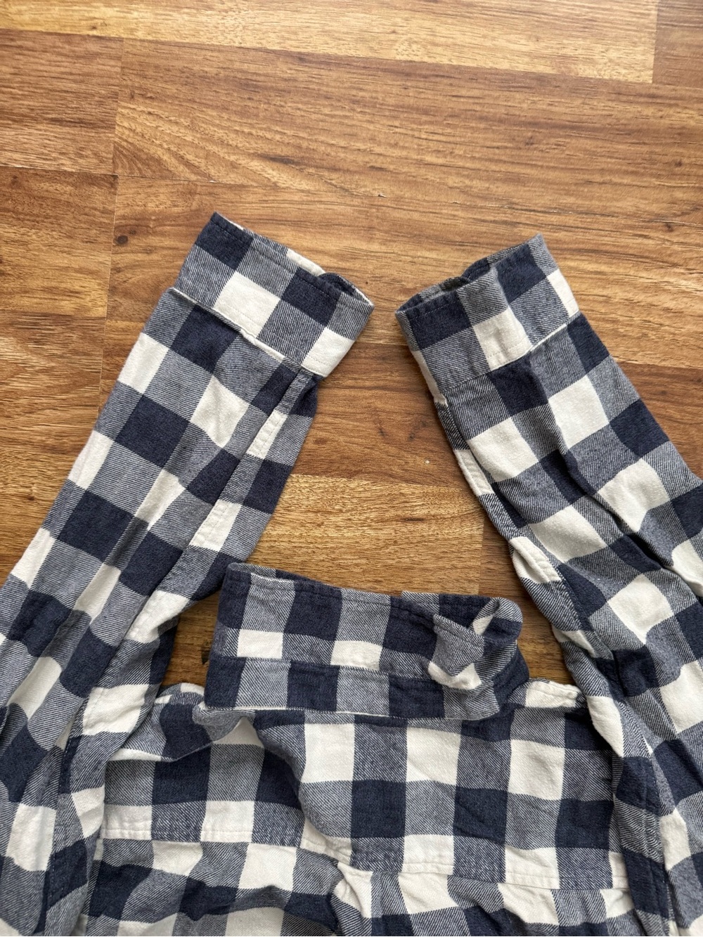 Goodfellow & Co Navy and White Plaid Shirt - Picture 8 of 10